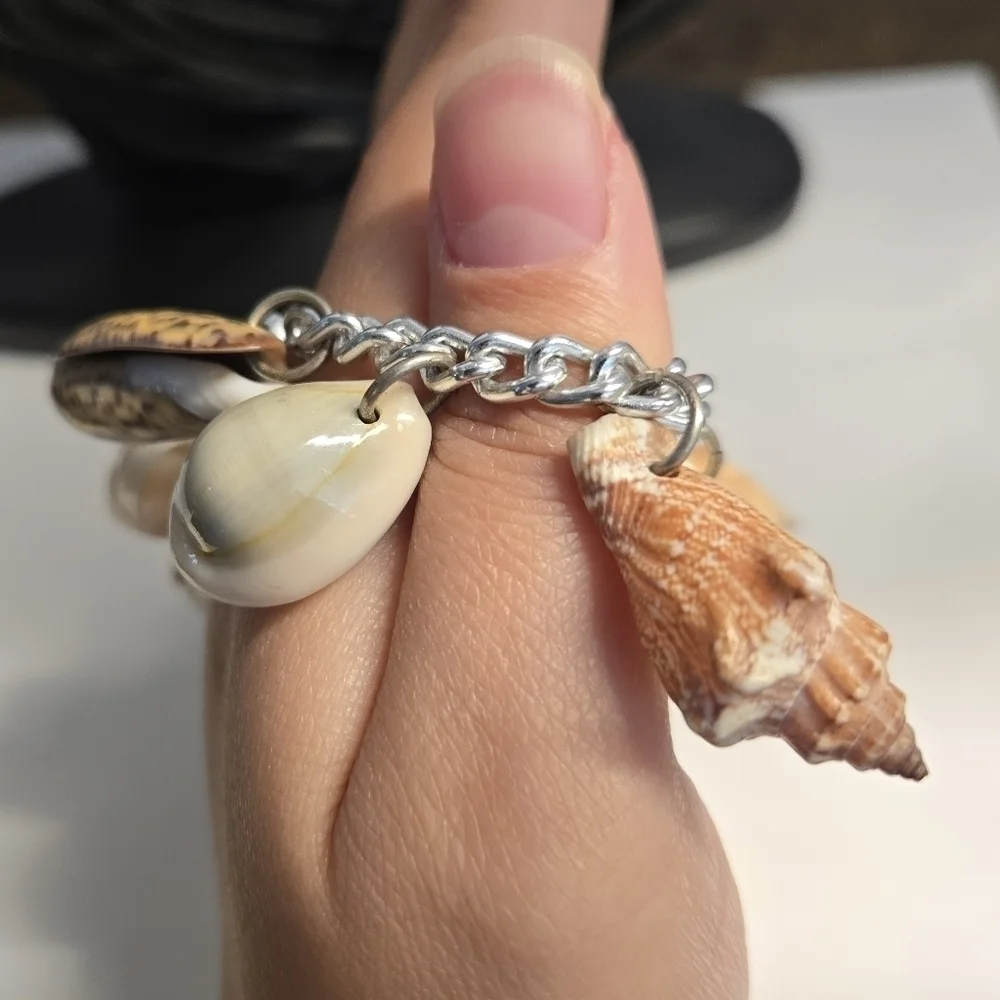 Various seashell charms bracelet
